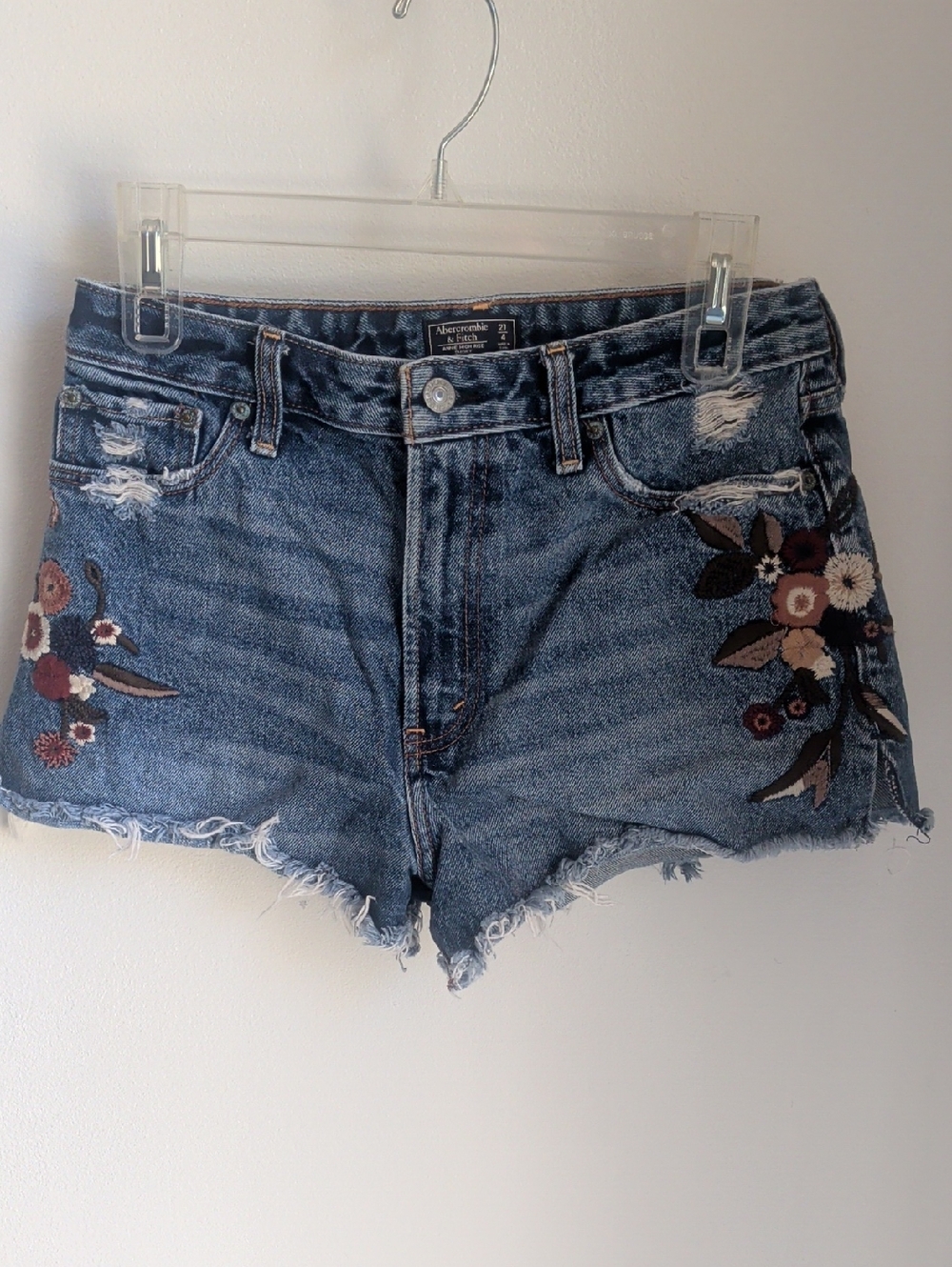 Abercrombie & Fitch Annie High Rise Floral Embroidered Cutoff Shorts Size 27/4